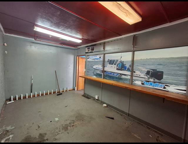 433M² WAREHOUSE TO LET IN ARCADIA